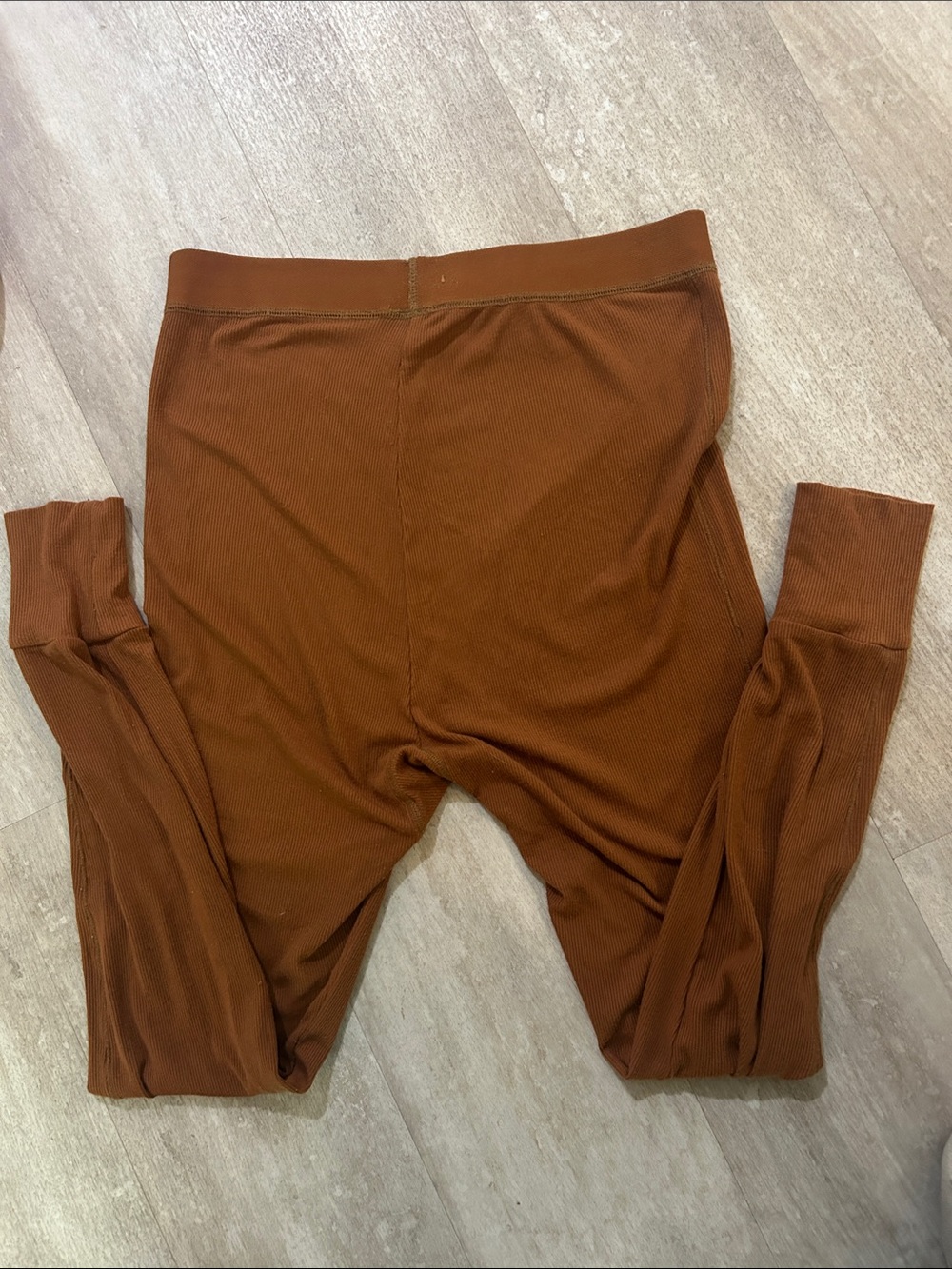 Skims pants - Picture 3 of 3